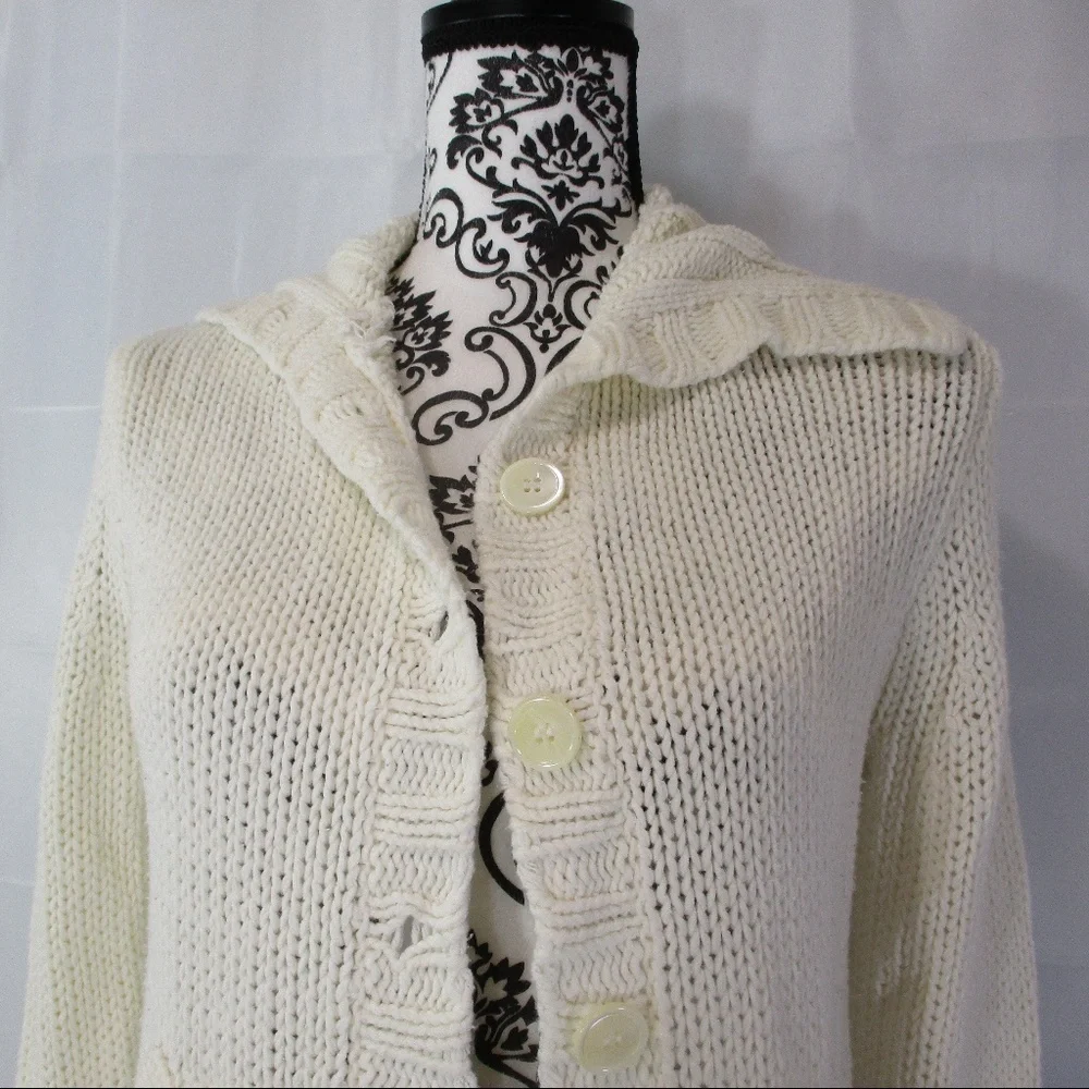J. CREW Knit Sweater Size Medium